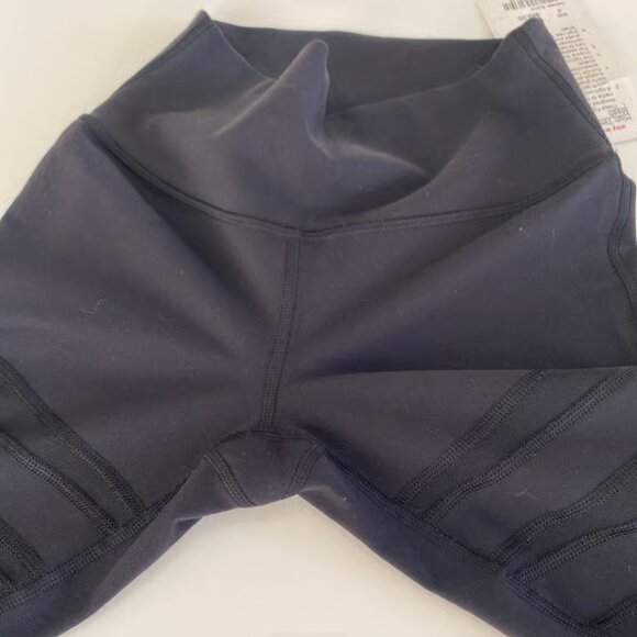 NWT Lululemon High Times Crop Tech Mesh Full-On Luon 7/8 size 4 - Picture 6 of 8